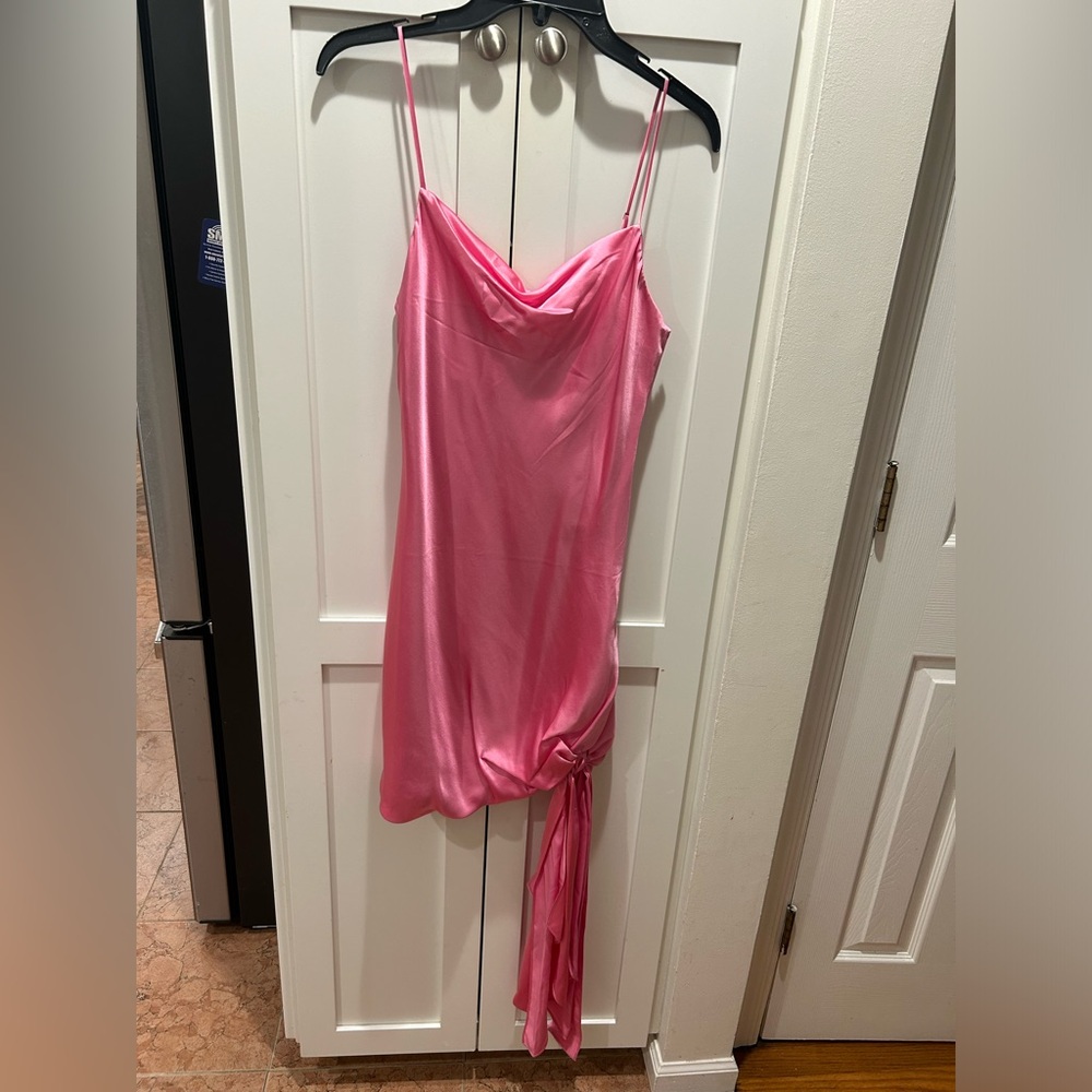 Amazing pink dress-never worn tags on